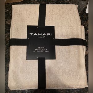 Tahari Home Oblong Tablecloth NEW